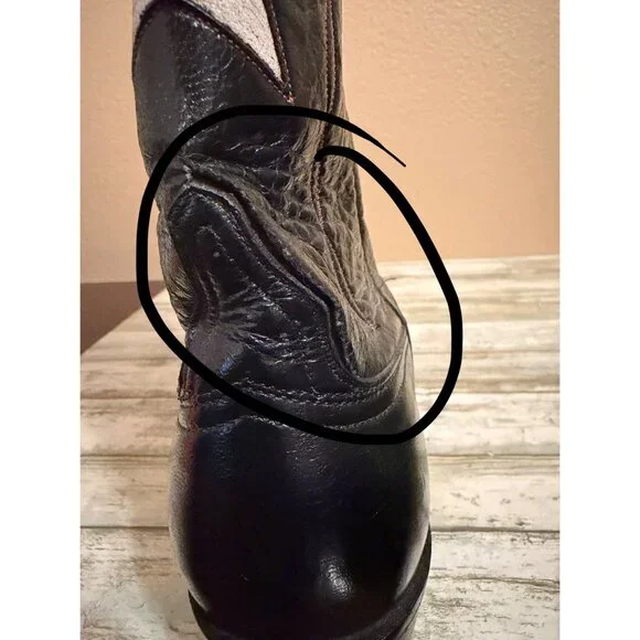 Lucchese Classics Star Inlay Cowboy Boots Black Leather USA Vintage 10.5 w/FLAW